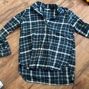 Madewell woman’s flannel. Size medium. Dark teal with white, black & pink plaid